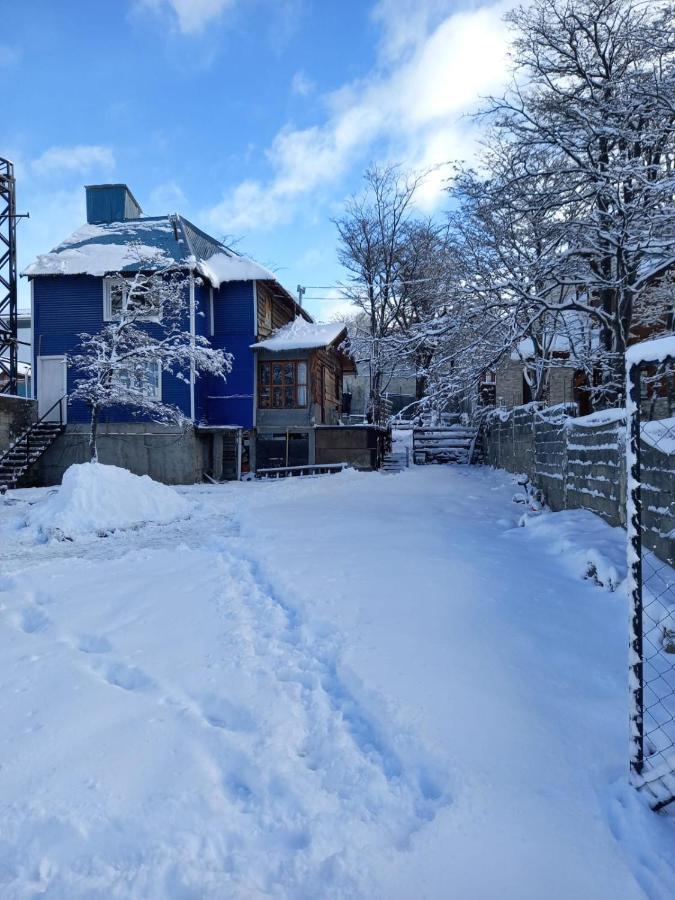 Hostel Comunidad Ushuaia Exterior photo
